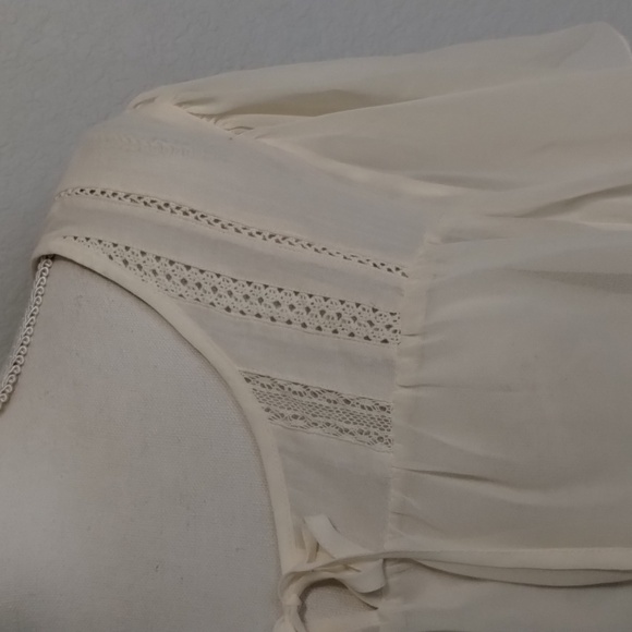 Jack by BB Dakota Sheer Cream Boho Top Size Large - Picture 3 of 11